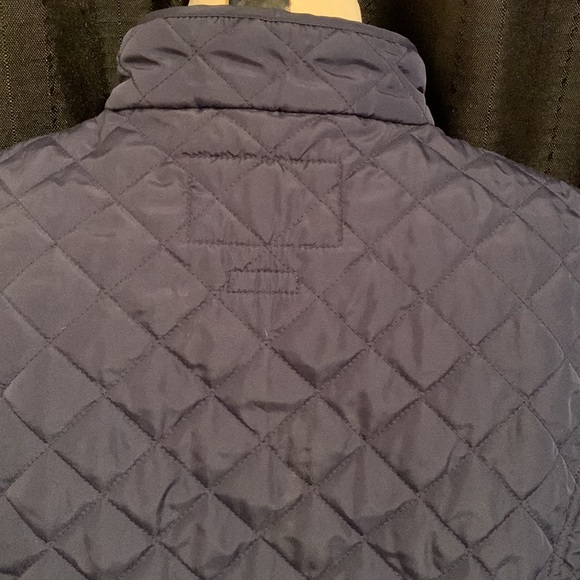 VAN HEUSEN SIZE L BLUE QUILTED ZIP VEST - Picture 8 of 9